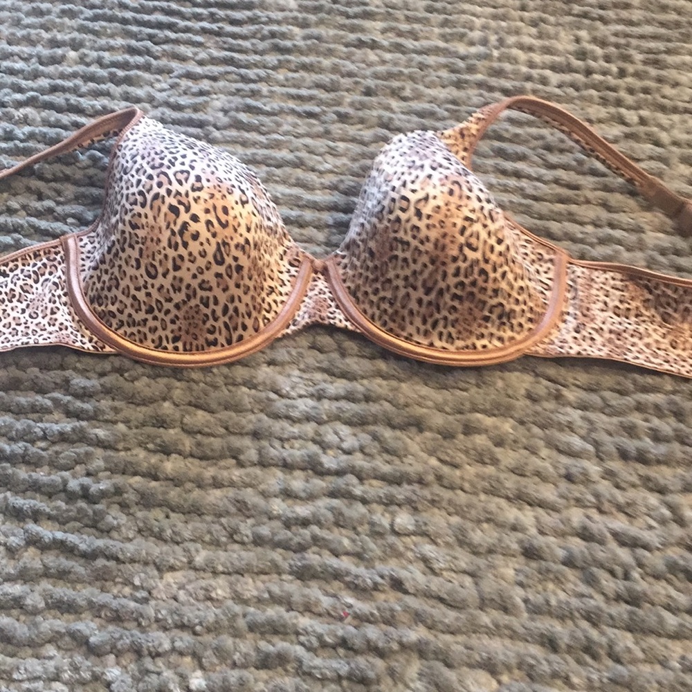 Ladies animal print underwire bra SZ 38D EUC